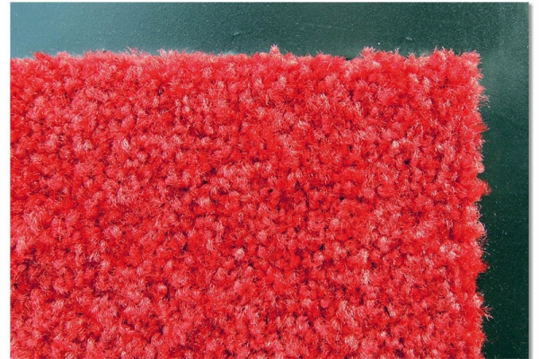 geldofrugs-washandclean-red-closeup274638EA-E2CE-44F9-DC6E-7932C90F6FDE.jpg
